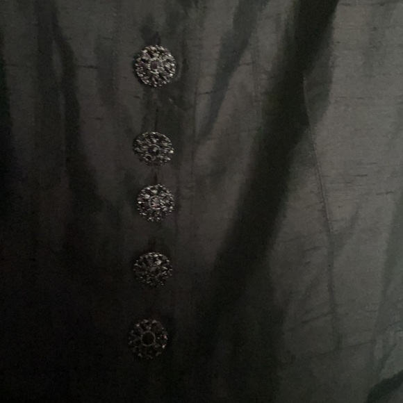 Adrianna Papell size 8 Black 70% Silk Dress 1/2 button front. Zip side - Picture 13 of 14